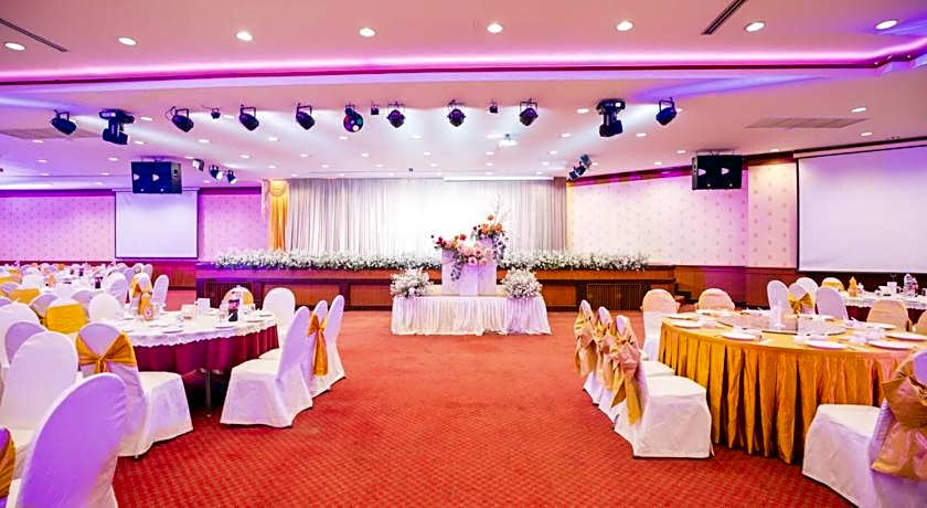 Chumphon Gardens Hotel