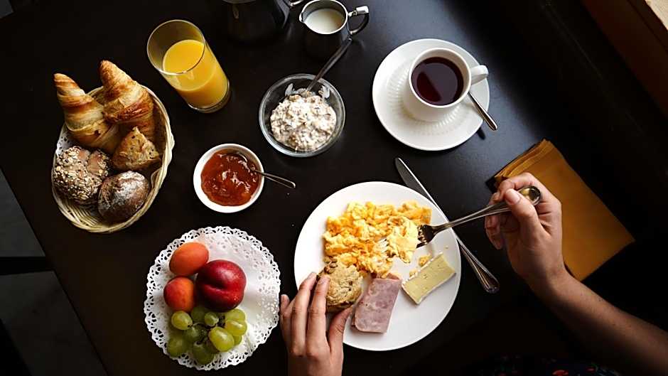 Hotel Real Nyon by HappyCulture