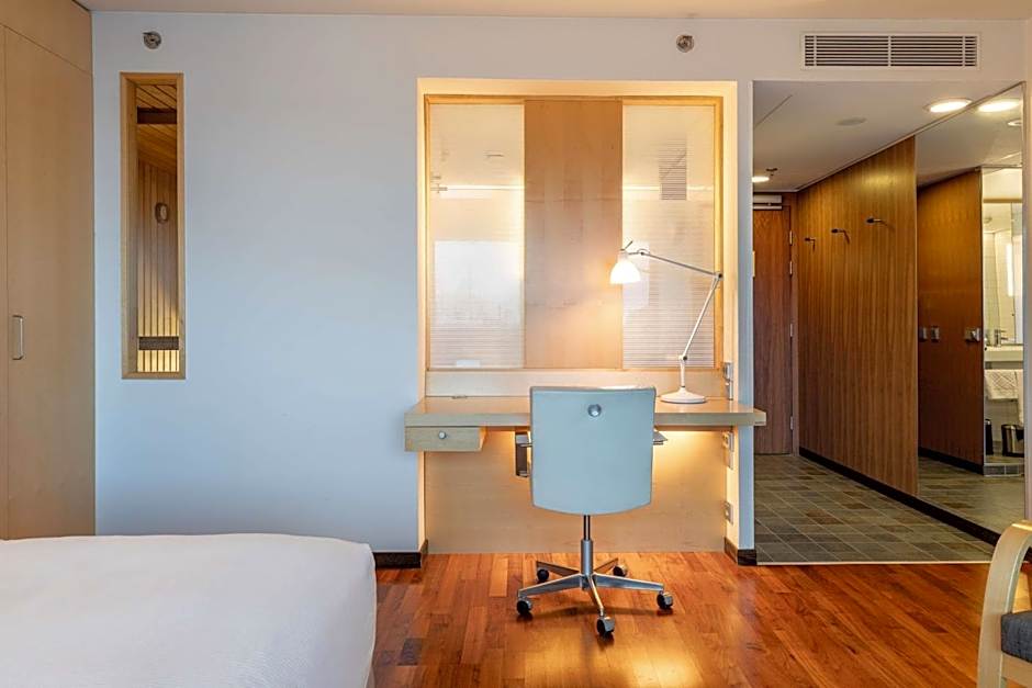 Hilton Helsinki-Vantaa Airport