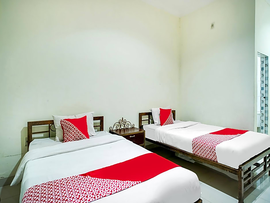 Capital O 540 Esther Hotel