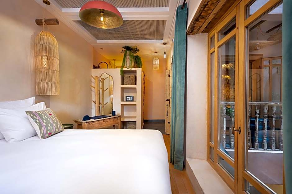 Mama Lova Hôtel, Riad, Restaurant & Spa