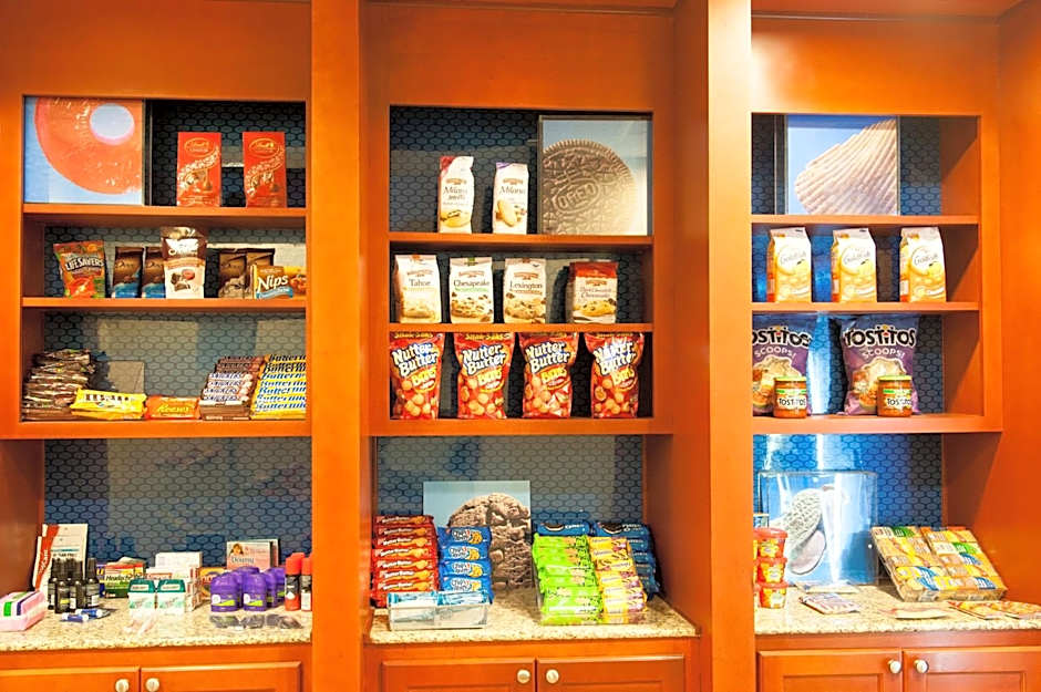 Hampton Inn By Hilton Enterprise