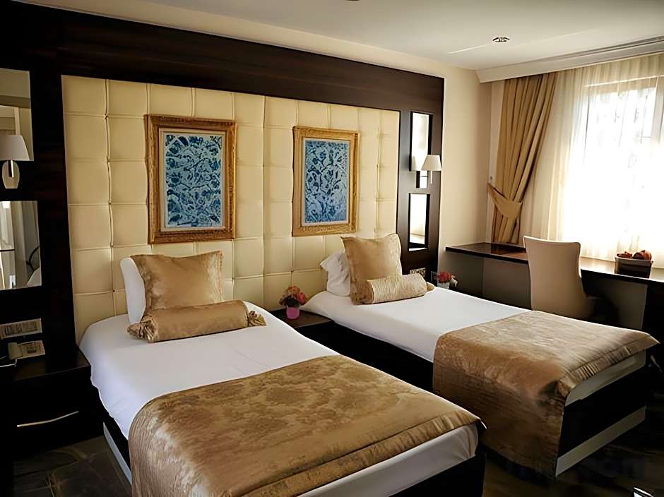 Venus Hotel
