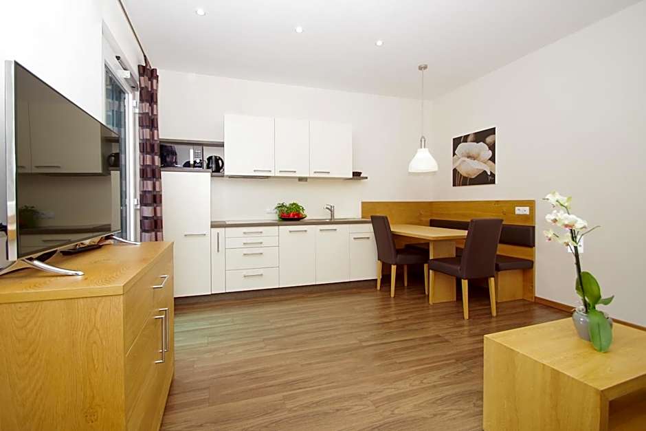 Apartment Hotel Christine