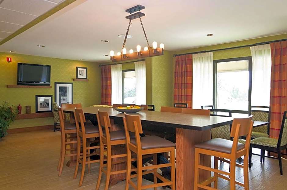 Hampton Inn By Hilton Wooster