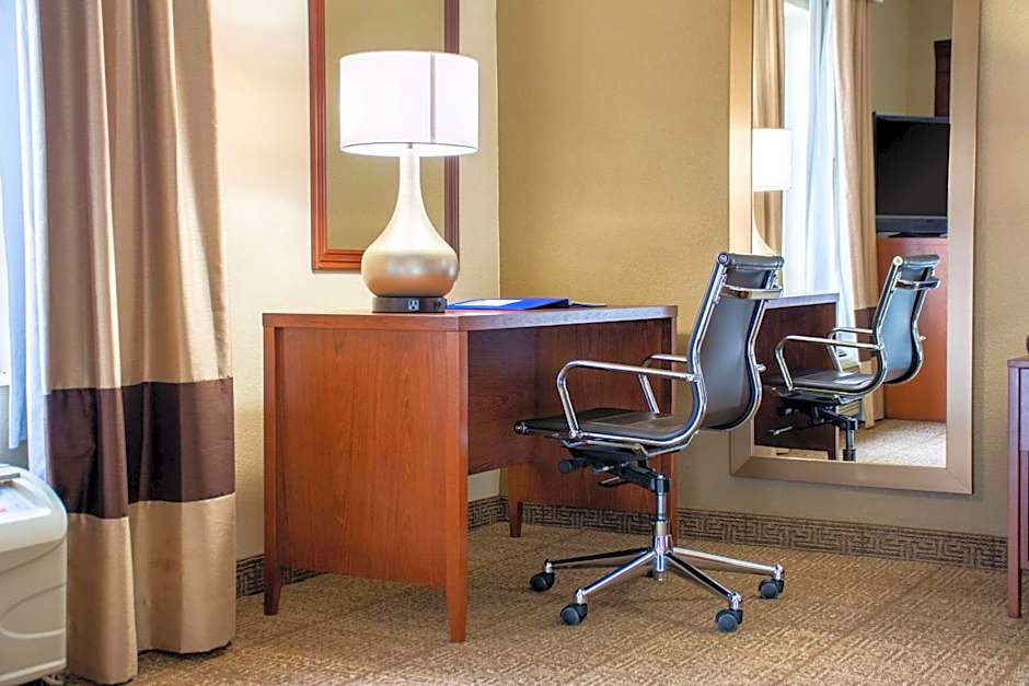 Comfort Inn Dickson