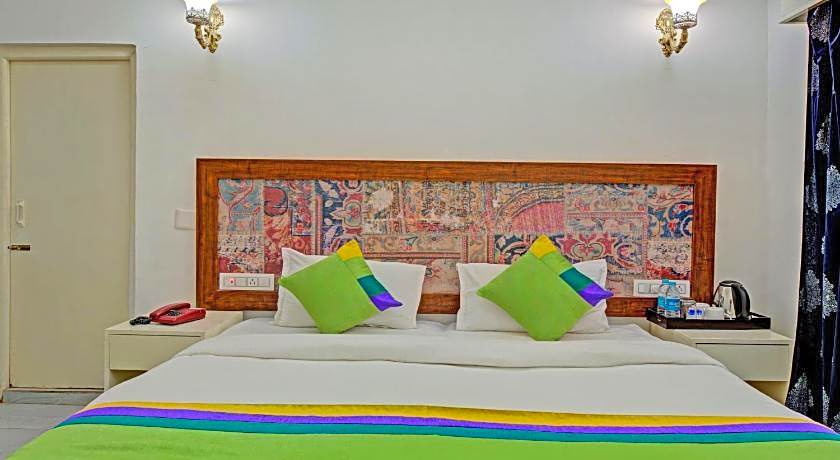 Hotel Meera