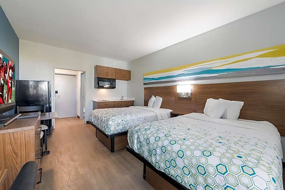 HomeTowne Studios Newport News - Hampton West