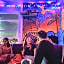 ITH Surf City Hostel Hermosa Beach