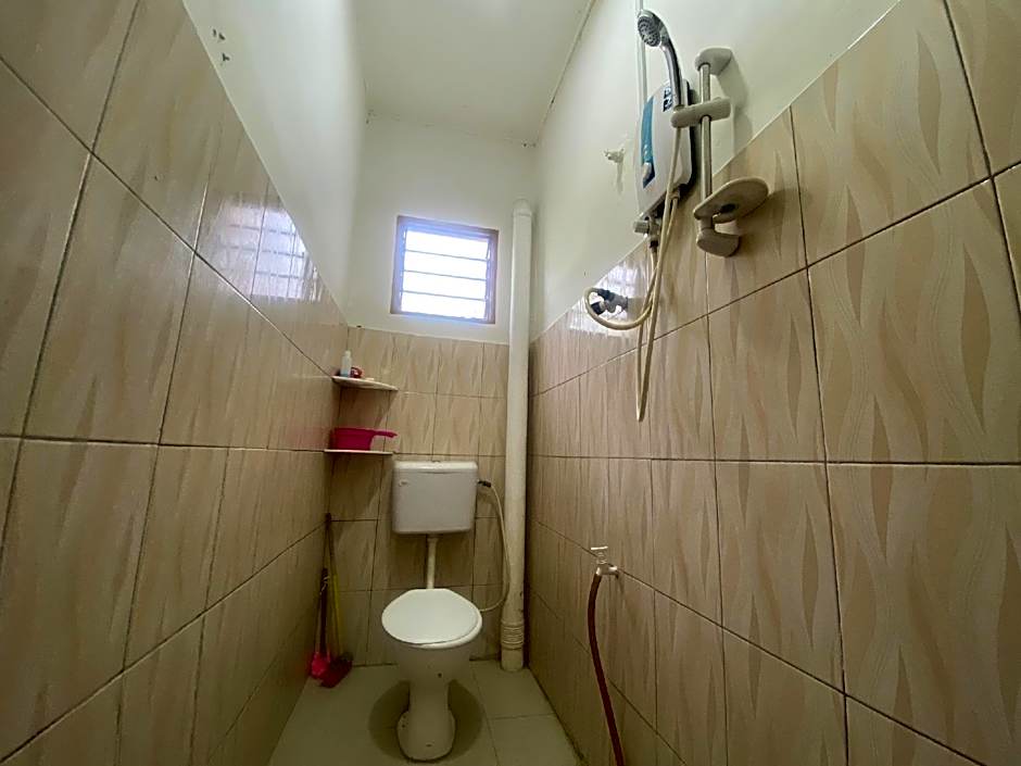 OYO 90382 Chaah Homestay 2