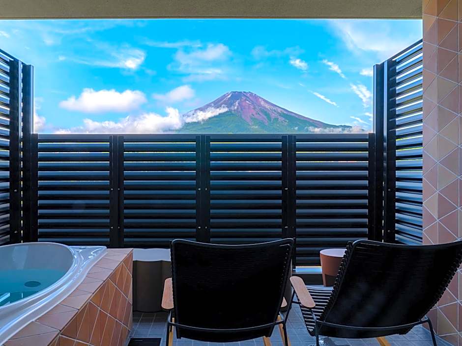 Mt Fuji View and Private Sauna Ryokan Shizuku しずく