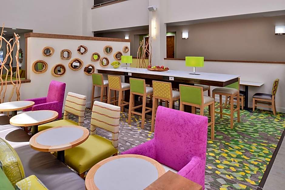 Hampton Inn By Hilton Cartersville