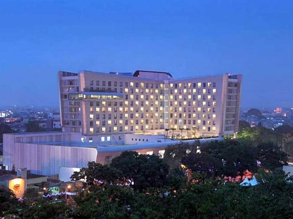 Santika Premiere Dyandra Hotel & Convention - Medan