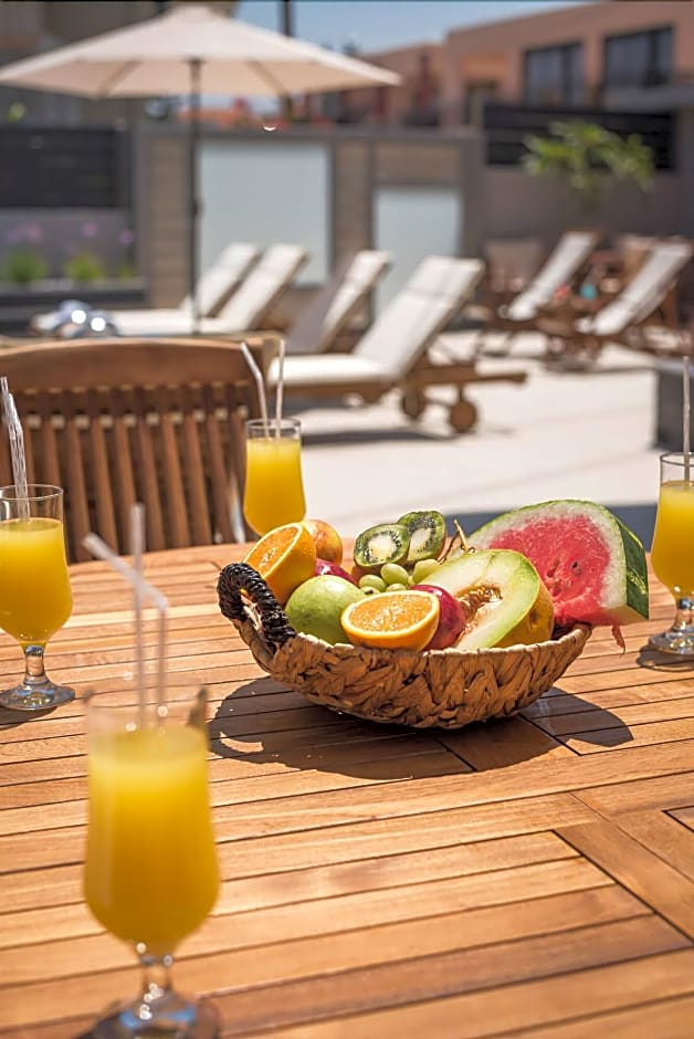 Sun Ray Luxury Aparthotel