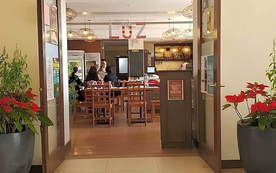 Outlook Ridge Residences