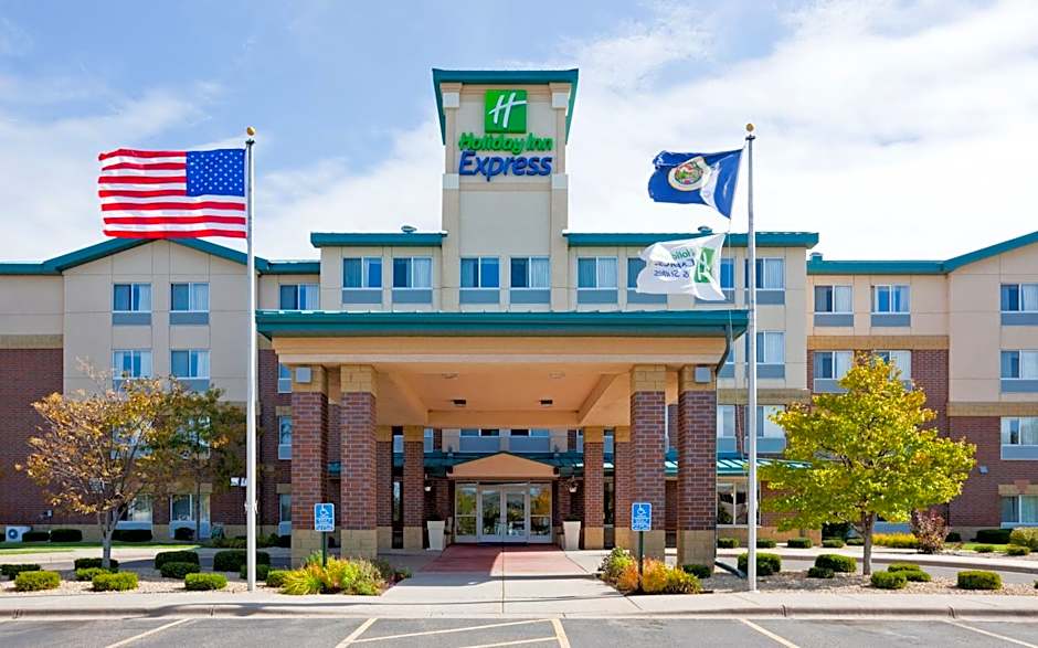 Holiday Inn Express Hotel & Suites-St. Paul By IHG