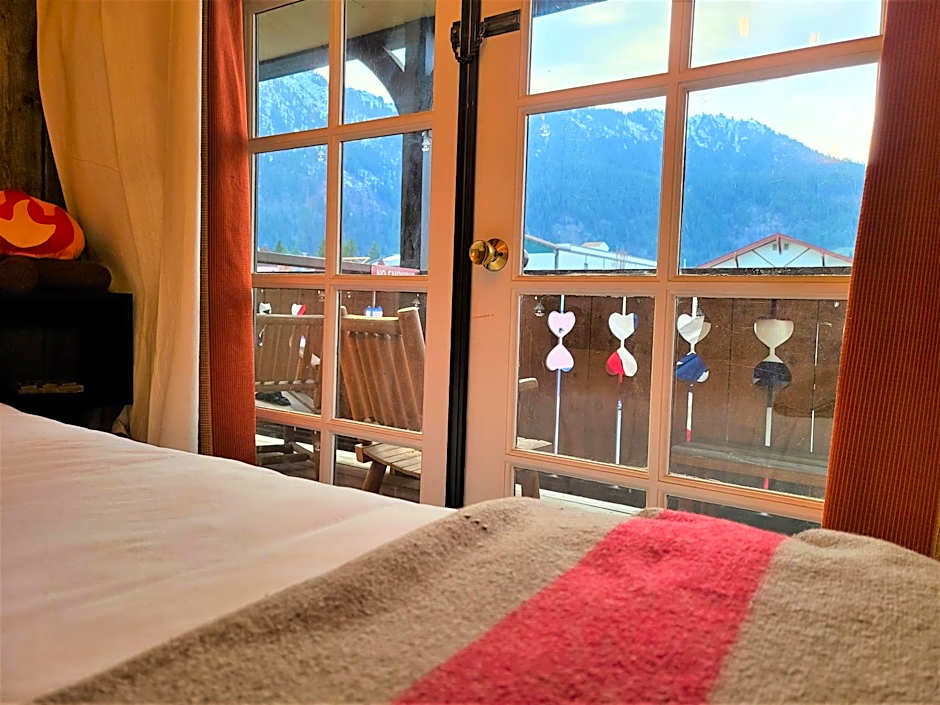 Mrs. Anderson's Lodging