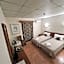Metropole Hotel