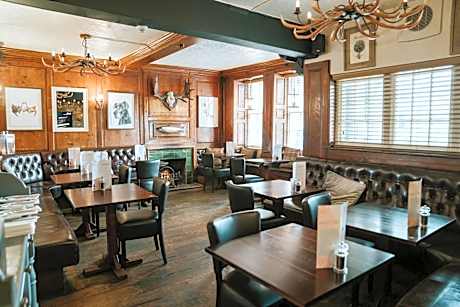 Redesdale Arms Hotel