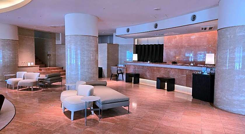 Kochi Pacific Hotel