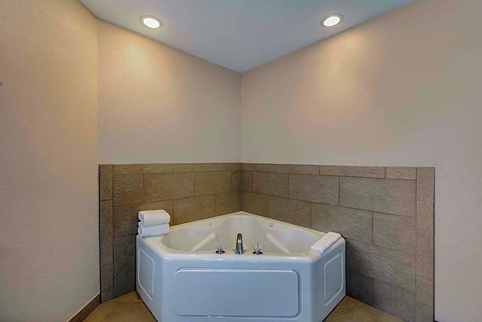 Country Inn & Suites by Radisson, Elk Grove Village/Itasca