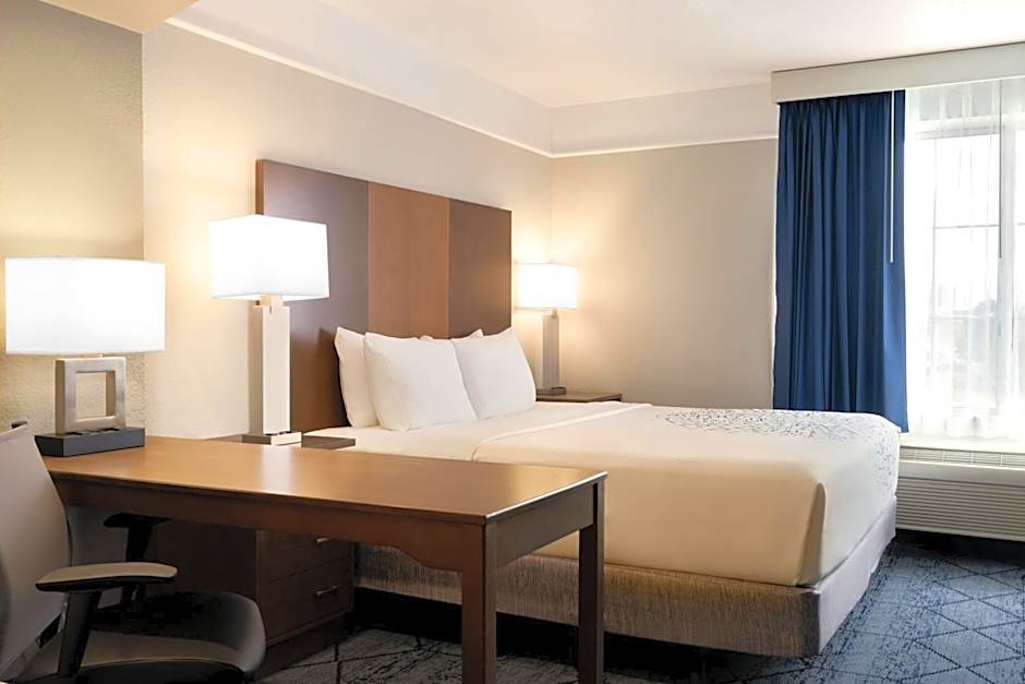 La Quinta Inn & Suites by Wyndham Rapid City