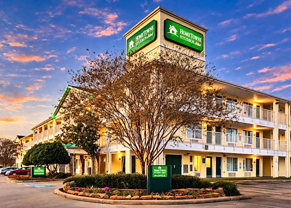Hometowne Studios Houston - West Oaks/ Energy Corridor