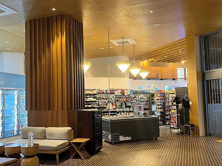 Hound Garden&Terrace Hotel