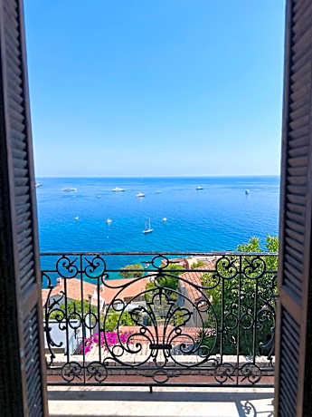 Appartements de Luxe Bord de Mer avec vue mer, terrasse et parking