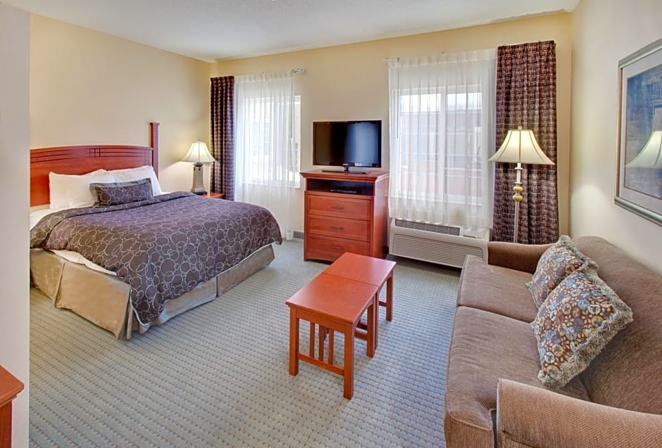 Staybridge Suites Fargo