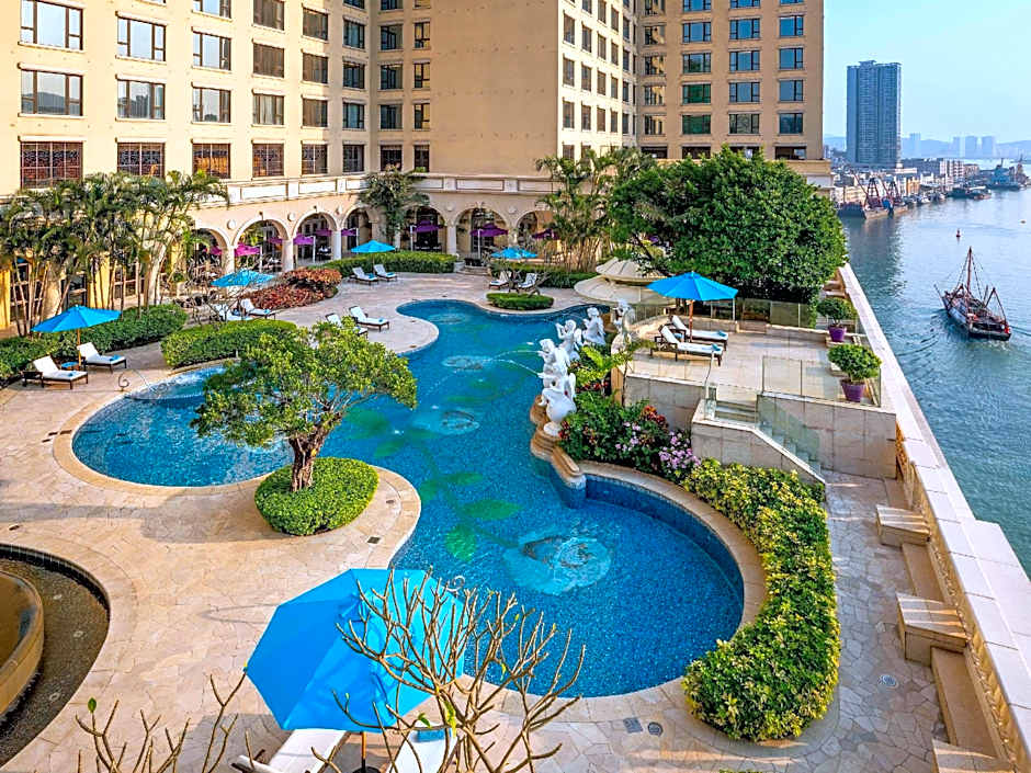 Sofitel Macau At Ponte 16 Hotel