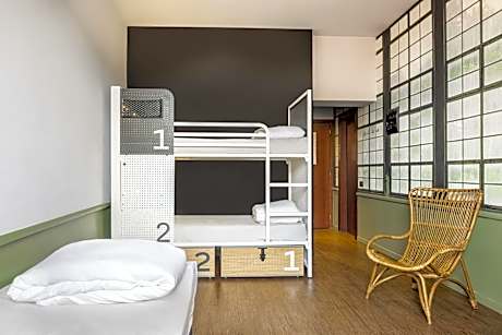 Triple Room with Private Bathroom