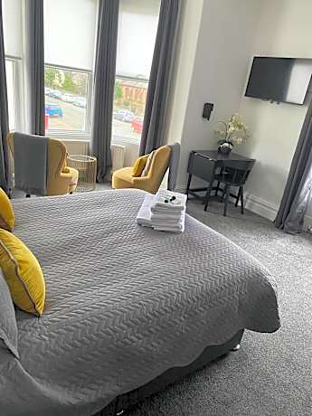 Large Double Room