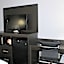 Quality Inn & Suites Bedford West