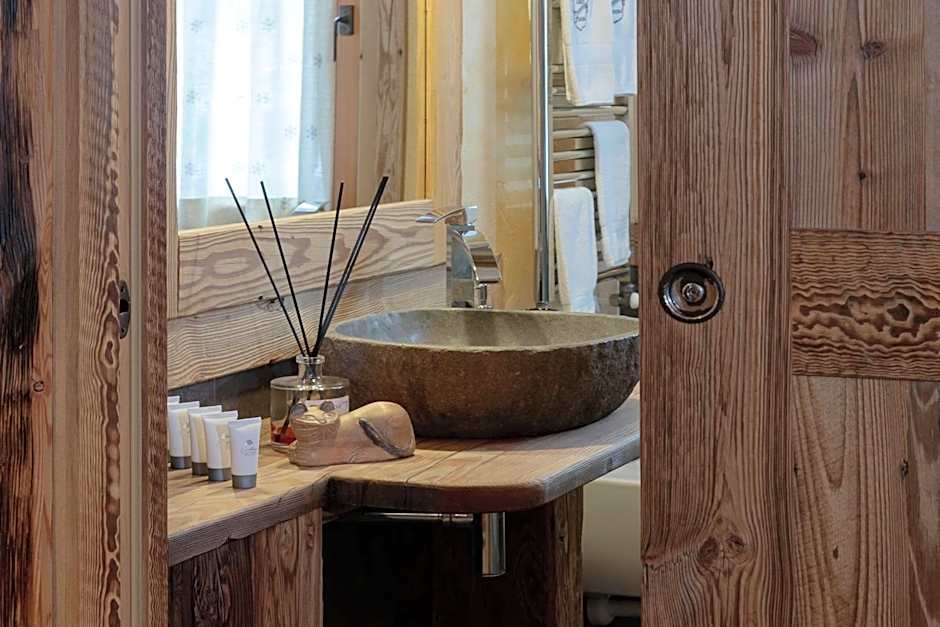 Francois Boutique Rooms - Matterhorn Retreat & SPA in Cervinia