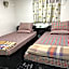 DHILLON HOSTEL