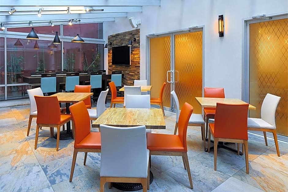 Fairfield Inn & Suites by Marriott New York Manhattan/Chelsea