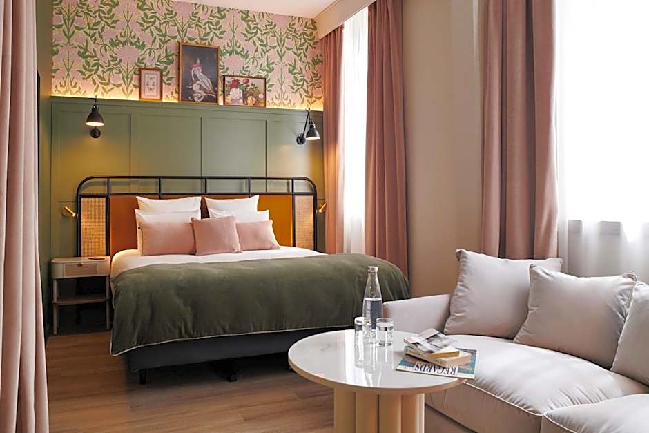 Square Lodge Hotel La Roche sur Yon - Handwritten Collection