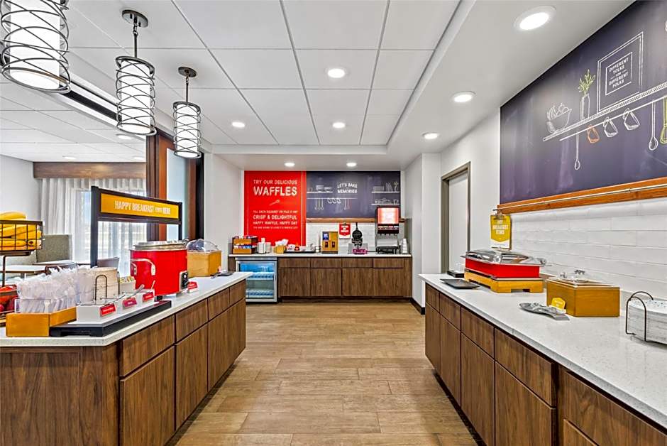 Hampton Inn By Hilton & Suites Fond du Lac