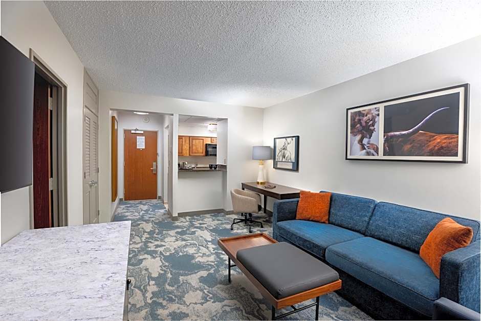 DoubleTree by Hilton Houston Medical Center Hotel & Suites