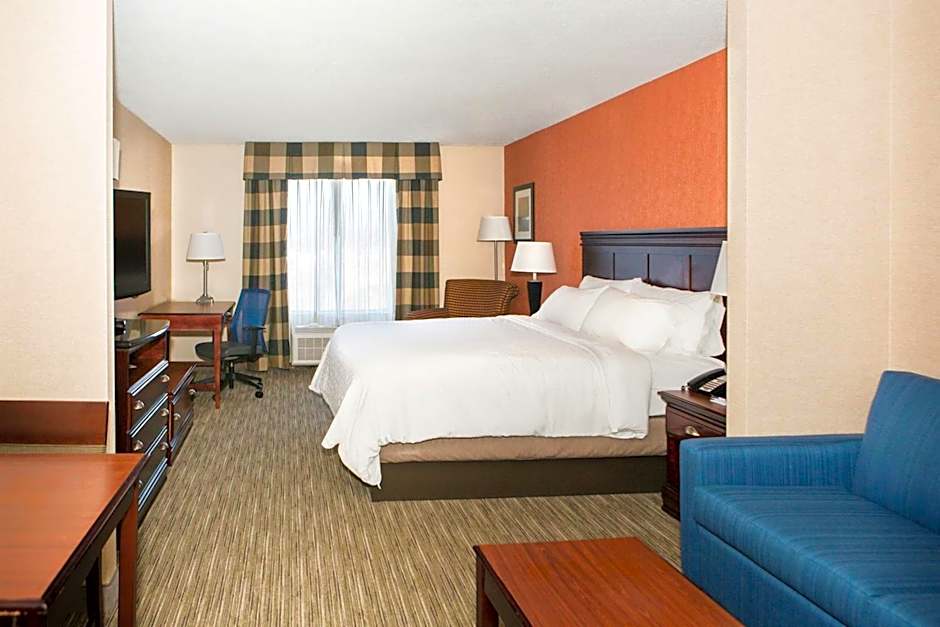 Holiday Inn Express & Suites Chambersburg By IHG