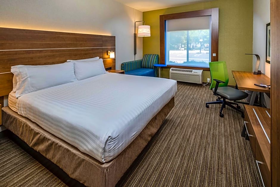 Holiday Inn Express Hotel & Suites Modesto-Salida