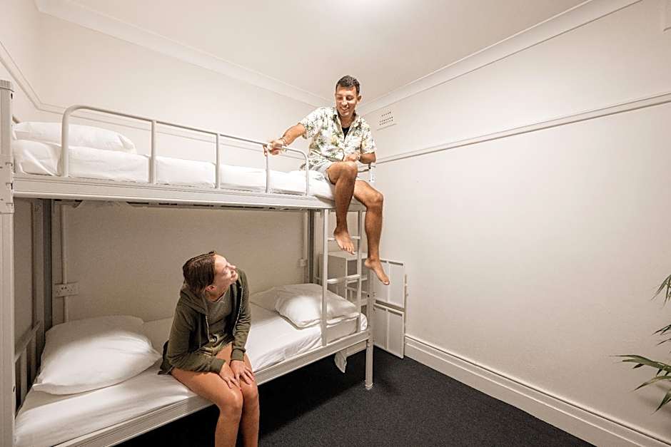 Urban Nomad - Potts Point  (18 - 39 only)