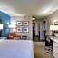 Holiday Inn & Suites Atlanta Airport North By IHG
