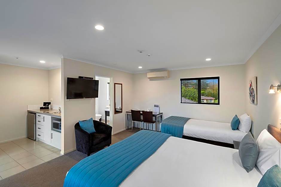 ASURE Aveda Motor Lodge