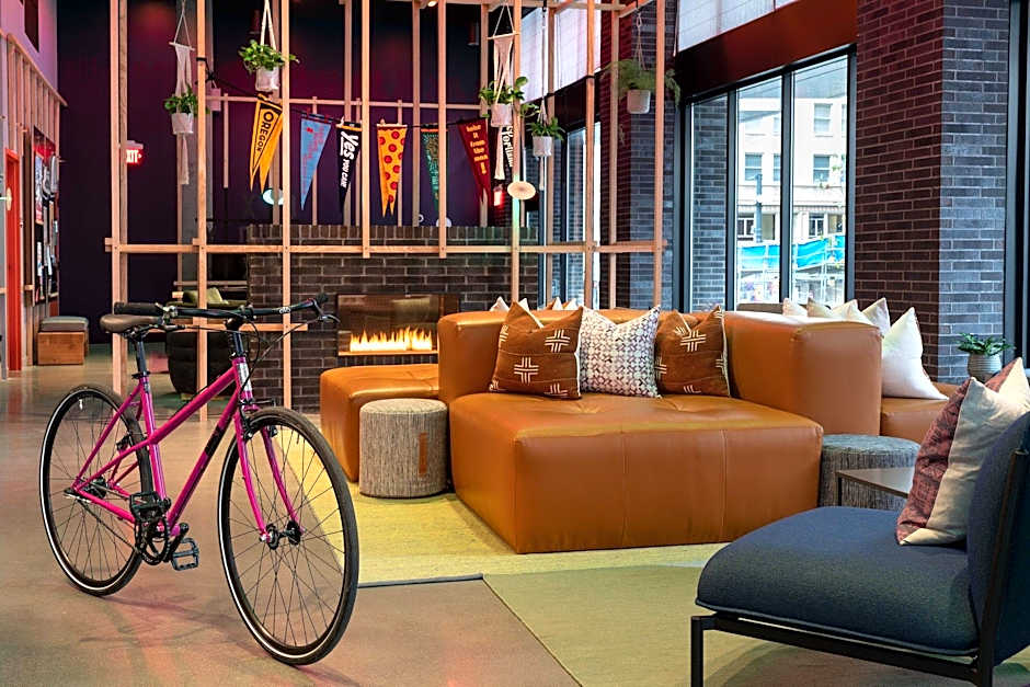 Moxy Portland Downtown