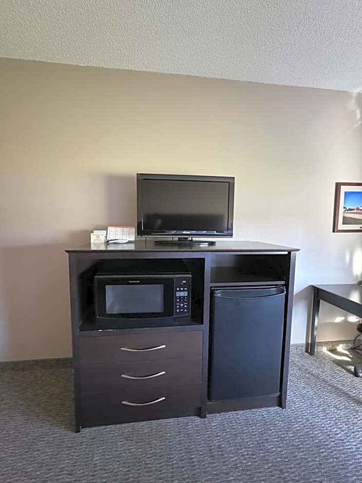 Garner INN & Suites