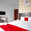 RedDoorz Premium @ Raja Hostel Syariah Lampung