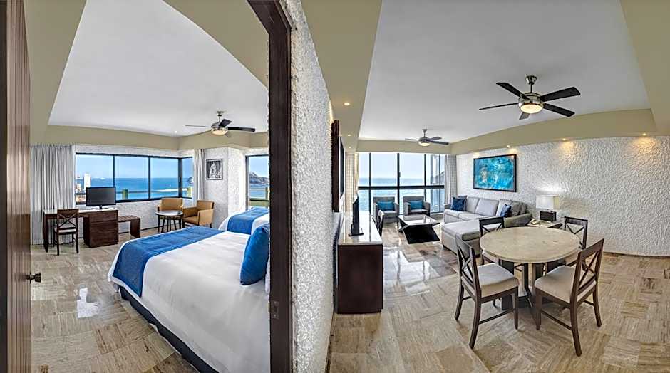 El Cid El Moro Beach