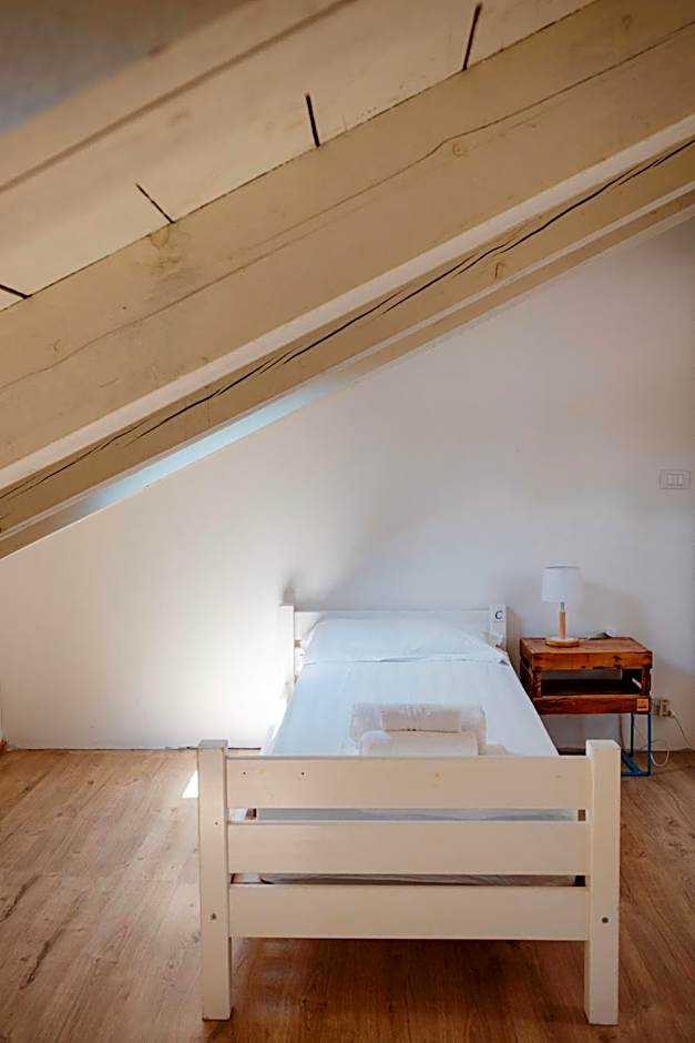 Tomato Urban Retreat